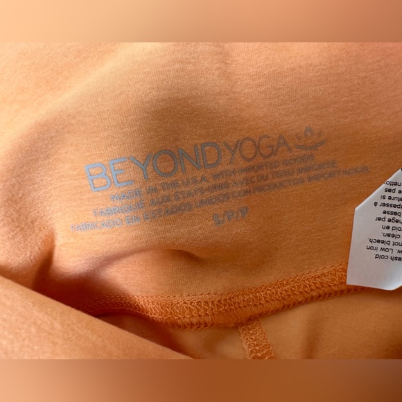 NWT;Beyond Yoga Spacedye Keep Pace Short 🌟 - Picture 7 of 13